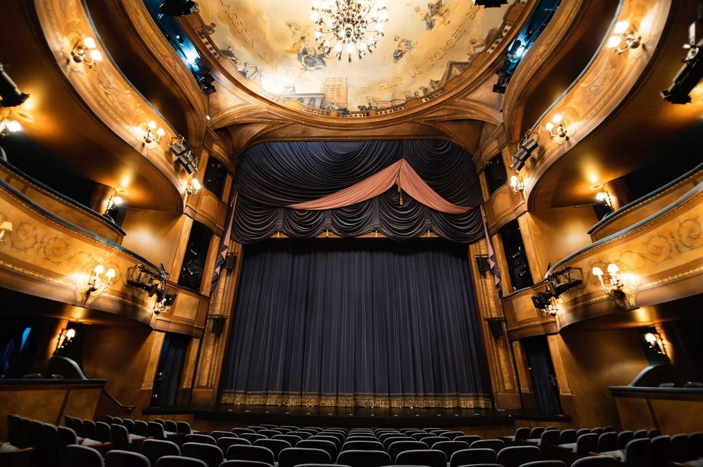 Image of empty Cabot Theatre