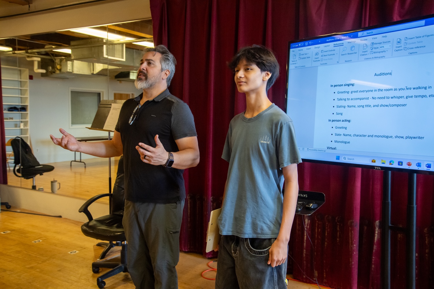 Andrew Varela teaching a Skylight Summer Musical Theater Camp
